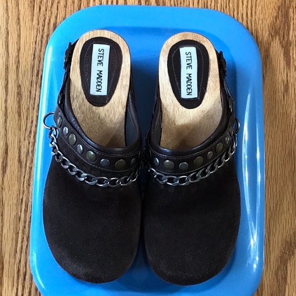Steve Madden Nubuck Clogs in size 6 - only worn twice! - Picture 2 of 5